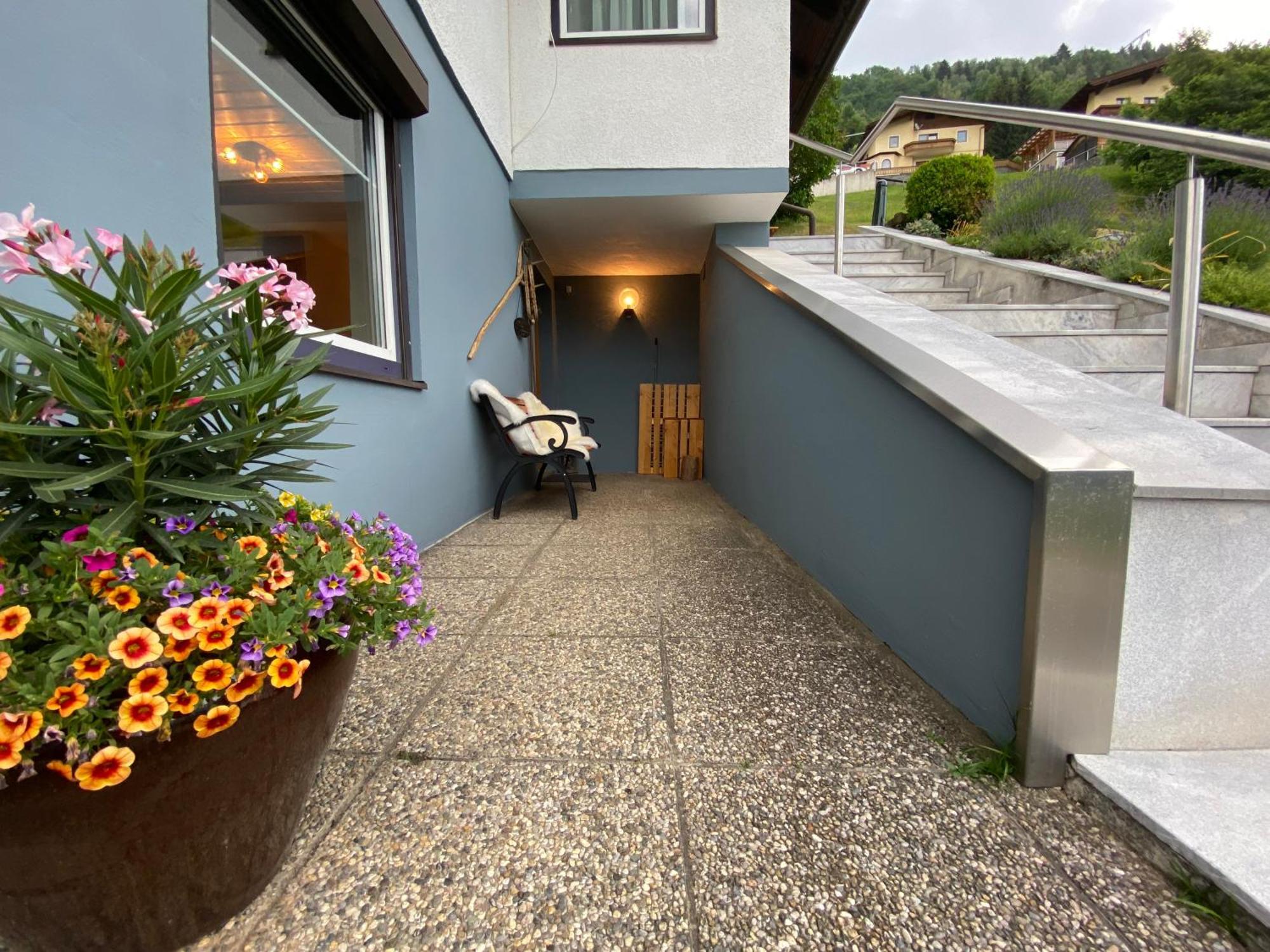 Nocky Mountains Lodge And Apartment Radenthein Exterior foto